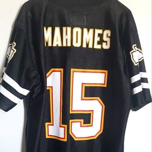 Patrick Mahomes youth jersey 8/10